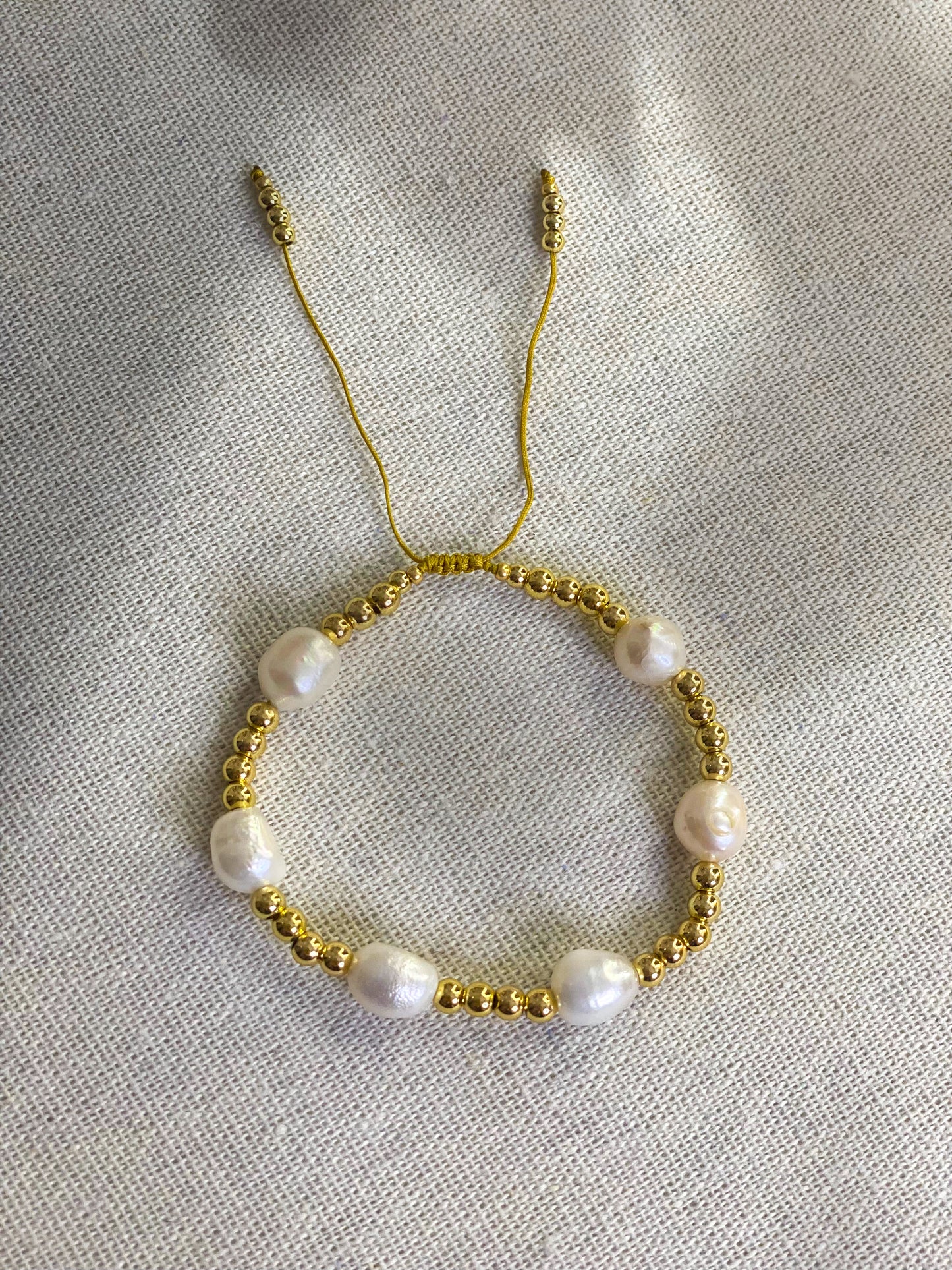 Pearl and Gold Bead Bracelet